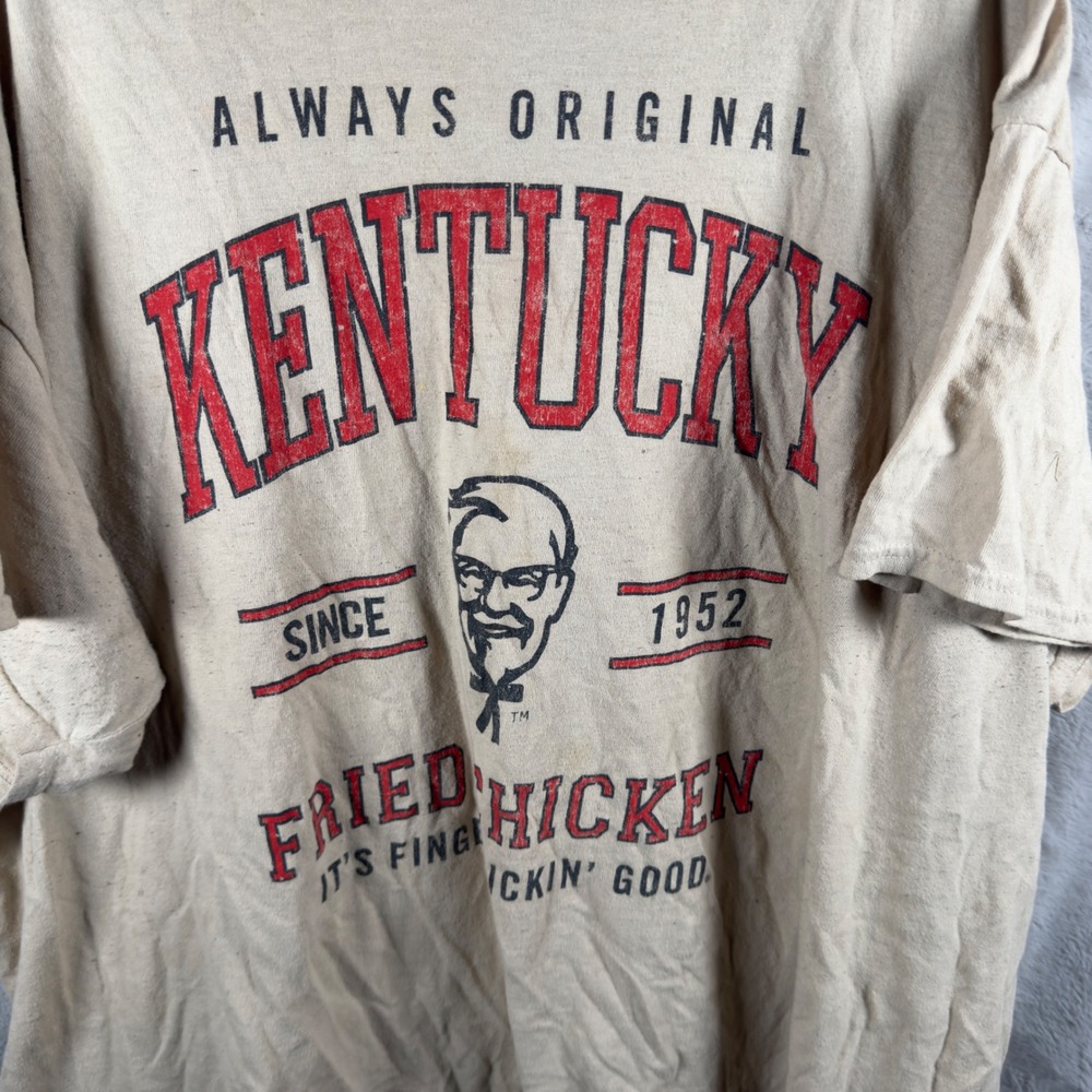 KFC Kentucky Fried Chicken Colonel Sanders Graphic T-Shirt‎ Tan Mens XXL